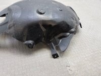 BMW / 3-Series / Подкрылок