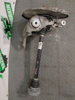 Audi / A4 / Кулак поворотный