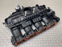Audi / A6 / Коллектор впускной