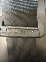 Volkswagen / Golf / Ремень безопасности