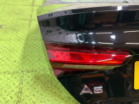 Audi / A5 / Фонарь задний