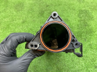 Audi / Q8 / Коллектор впускной