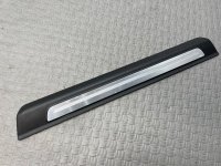 Audi / Q8 / Накладка порога