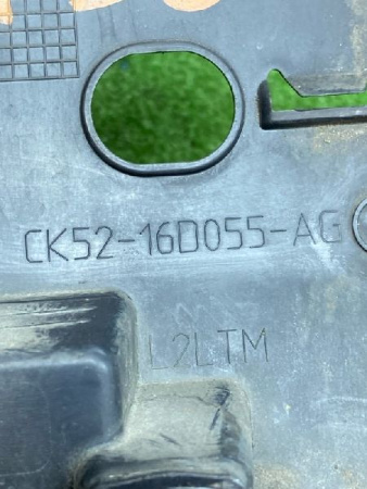 Land Rover / Range Rover / Молдинг крыла