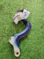 Audi / Q7 / Петля багажника