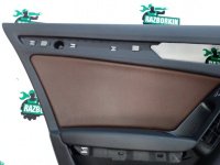 Audi / A4 / Обшивка двери