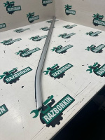 BMW / X1 / Молдинг стекла двери