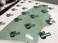 Mazda / 6 / Стекло двери