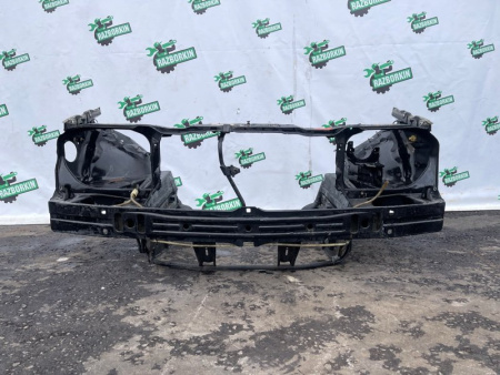 Mercedes-Benz / 300E / Телевизор (передняя панель)