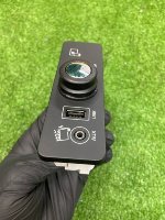 Land Rover / Range Rover / Разъем USB и AUX
