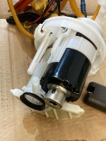 Audi / Q8 / Топливный насос