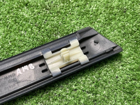 BMW / ALPINA B10 / Молдинг крыла