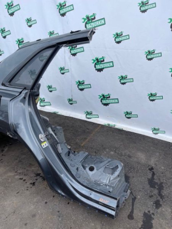 Audi / SQ8 / Боковина ( крыло )