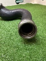 Volkswagen / Touareg / Напорная трубка интеркулера Volkswagen / Touareg / Напорная трубка интеркулера