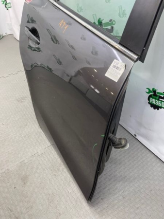 Mazda / 3 / Дверь боковая