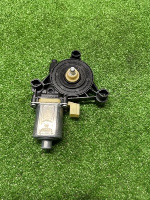 Audi / Q7 / Мотор стеклоподъемника