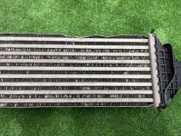 Audi / A4 / Интеркулер