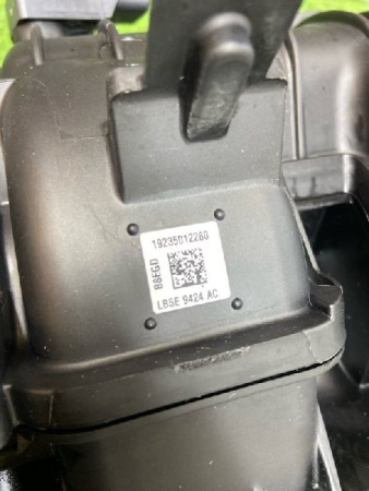 Ford / EXPLORER / Коллектор впускной