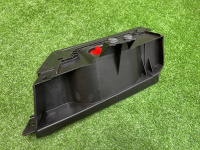 BMW / X1 / Крышка аккумулятора
