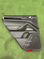 Porsche / Cayenne / Обшивка двери