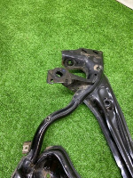 Audi / A5 / Подрамник