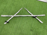 Audi / A6 / Распорка кузова