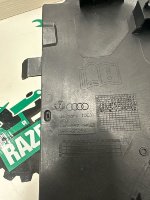 Audi / A5 / Накладка на торпедо