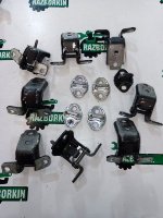 Mazda / 3 / Петли двери комплект