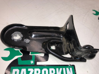 Mercedes-Benz / GLC 250d 4-matic / Крепление сиденья