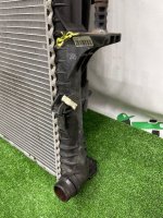 Audi / Q7 / Радиатор ОЖ