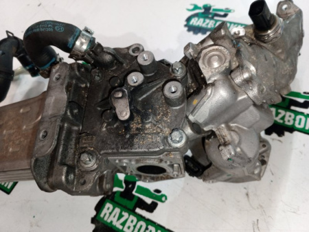 Mercedes-Benz / E-Class / Радиатор EGR