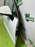 Volkswagen / Touareg / Дверь боковая