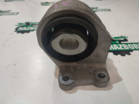 Land Rover / Range Rover Sport / Опора кпп