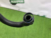 Audi / A6 / Газоотвод акб