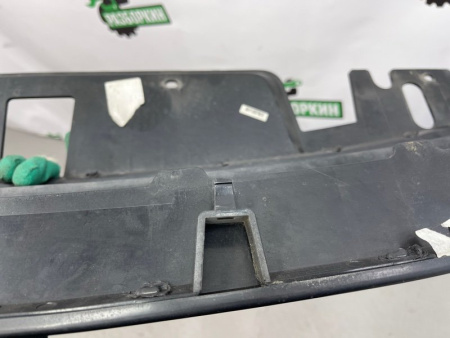 Land Rover / Range Rover Sport / Решетка радиатора