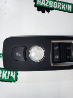 Audi / Q7 / Плафон потолка