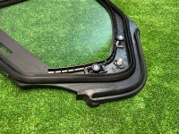 BMW / 1-Series / Форточка двери