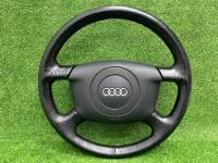 Audi / s8 / Руль