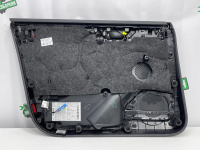 Audi / A6 / Обшивка двери