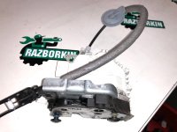 Volkswagen / Touareg / Замок двери