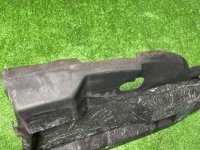 Mercedes-Benz / 190e / Подкапотный пластик