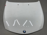 BMW / M6 / Капот