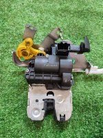 Audi / A5 / Замок багажника