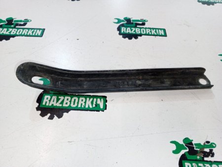 Mercedes-Benz / GLC 250d 4-matic / Распорка кузова