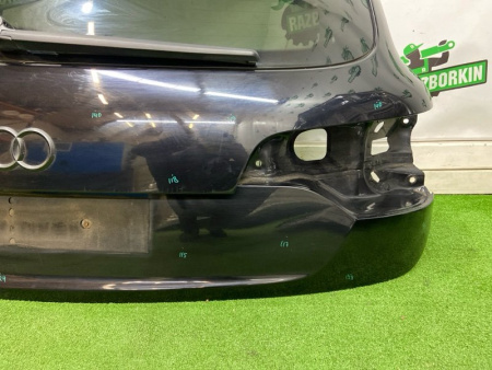 Audi / Q7 / Крышка багажника
