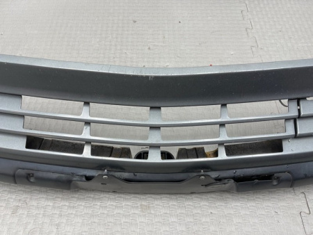 Mercedes-Benz / 300E / Бампер