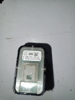 Mercedes-Benz / GLC 250d 4-matic / Кнопка регулировки сидения