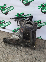 BMW / X1 / Лонжерон