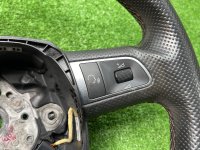 Audi / Q7 / Руль