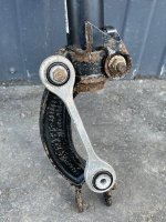 Audi / A6 / Стойка подвески